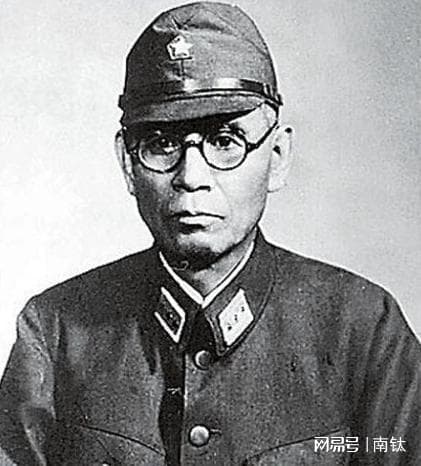 第一次长沙会战：冈村宁次声东击西，薛岳中计，险些葬送数万精锐