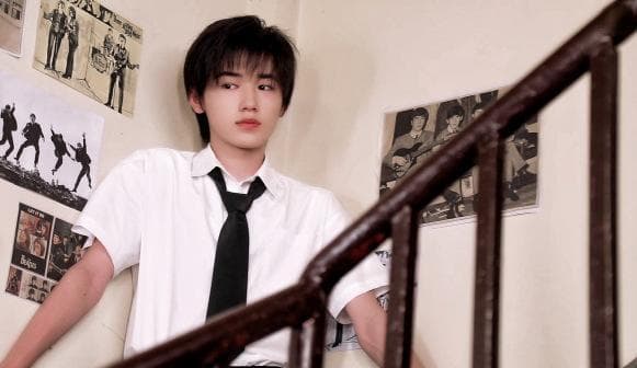 丁程鑫宋亚轩默契大揭秘：从访谈看时代少年团的青春故事