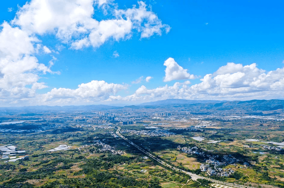 石林旅游全攻略：自然人文美景与多元文化体验