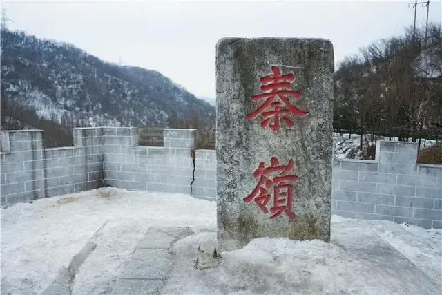 坐绿皮火车去秦岭看雪！这条西安周边热门冬日游路线，攻略来了