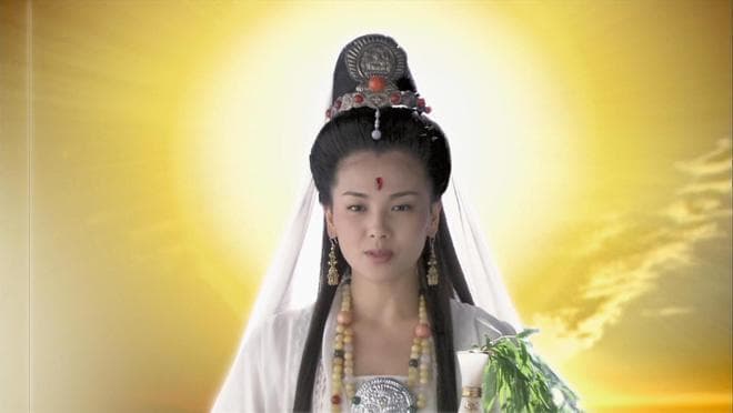 金鱼精下界为妖，观音为何慌得连鞋都不穿？