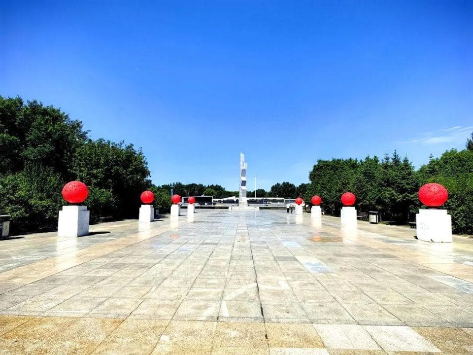 齐齐哈尔和平广场：一座城市的抗战记忆