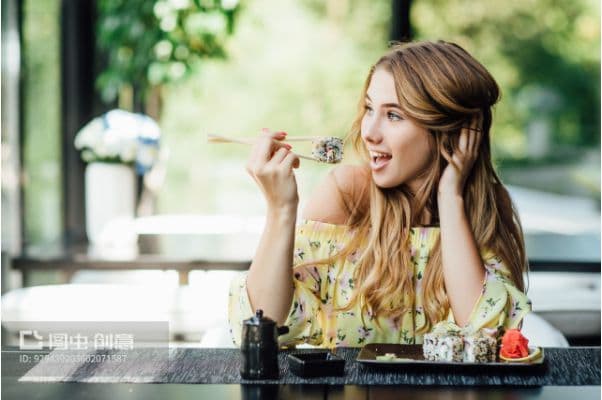 一双手教你掌握合理饮食量，告别“吃多少”的困扰