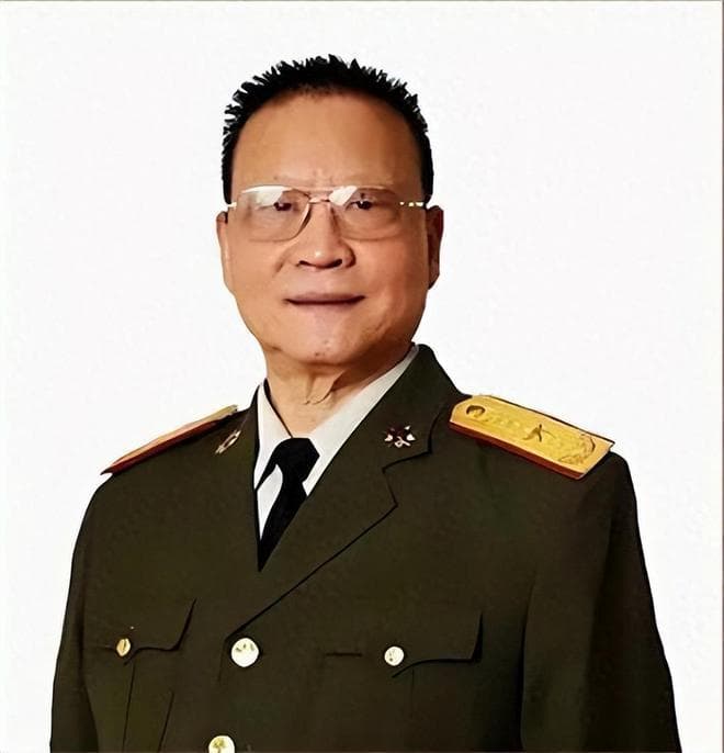 军旅墨韵：崔根峰将军的书法艺术与军旅情怀