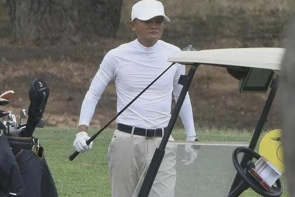 马云退休五年：从种菜养牛到布局农业，从教育到资本市场的精彩人生