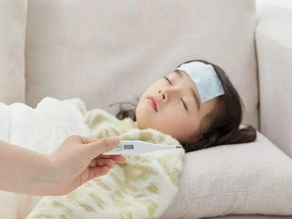 孩子发烧多少度可以用药？用哪些退烧药？