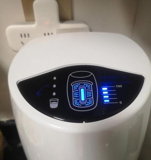 家用净水器的选择与使用方法（让你的家庭饮水更安全）