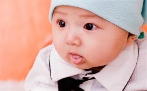 周易起名生辰八字取名：五行属性与八卦卦象的智慧