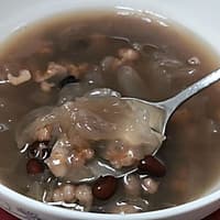 黑豆银耳汤：功效与制作方法详解
