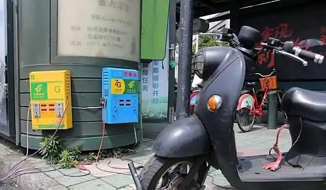 电动车充满一次电消耗多少度电？99人不知道怎么算，一文给你讲清