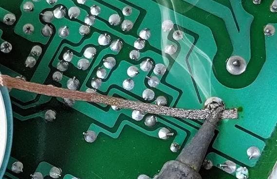 电烙铁焊PCB正危害你的健康，10条准则助你远离危害！