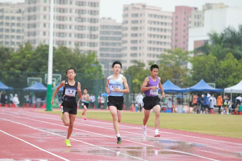 深圳中小学田径比赛举行，全市173所学校1600余名学生参加