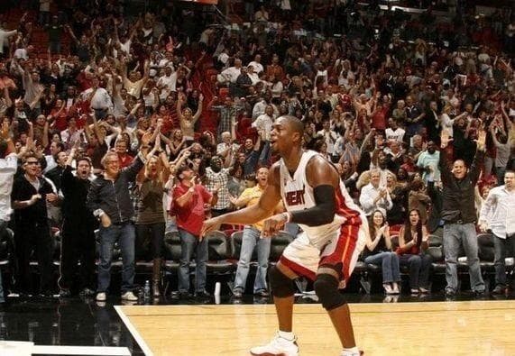 NBA球员庆祝动作盘点：仅他一人敢做这动作！詹姆斯霸王步上榜