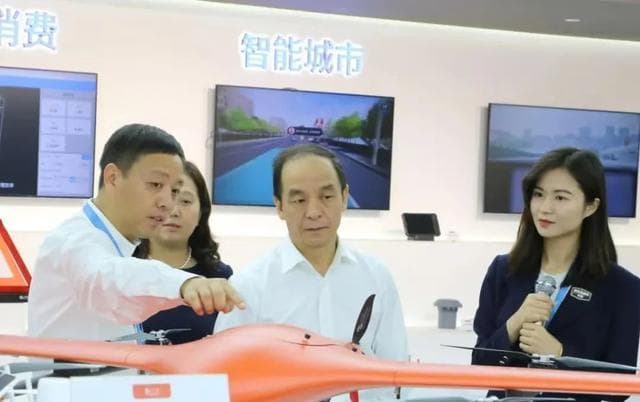 技术领跑 脱下“长衫” 在“红海”中卷出“蓝海”