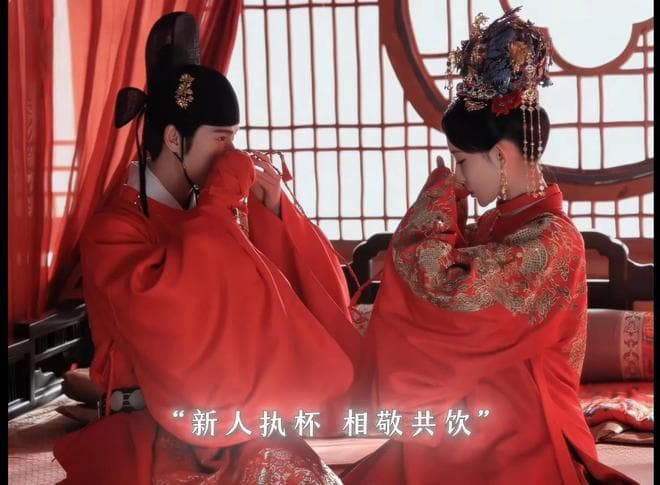 孟子义、李昀锐主演的《九重紫》，为何能爆火出圈？