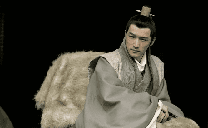胡歌演绎梅长苏：剧版 vs 原著大揭秘！
