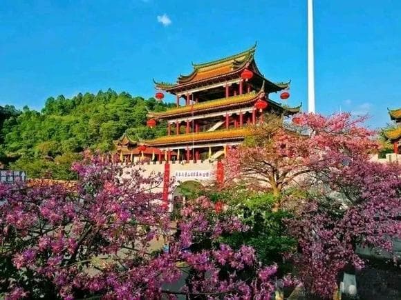 关于山门联“观音山上观山水”对句的几点思考与发现