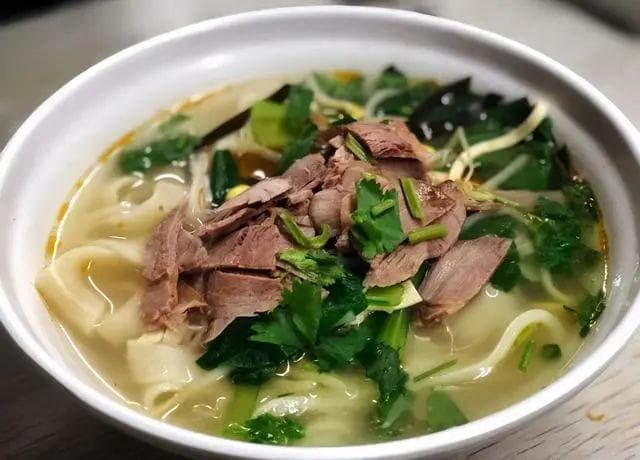 郑州烩面哪里的最正宗？谁家才是正宗味中的“扛把子”？