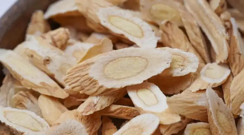 黄芪柠檬茶：传统养生饮品的现代实践