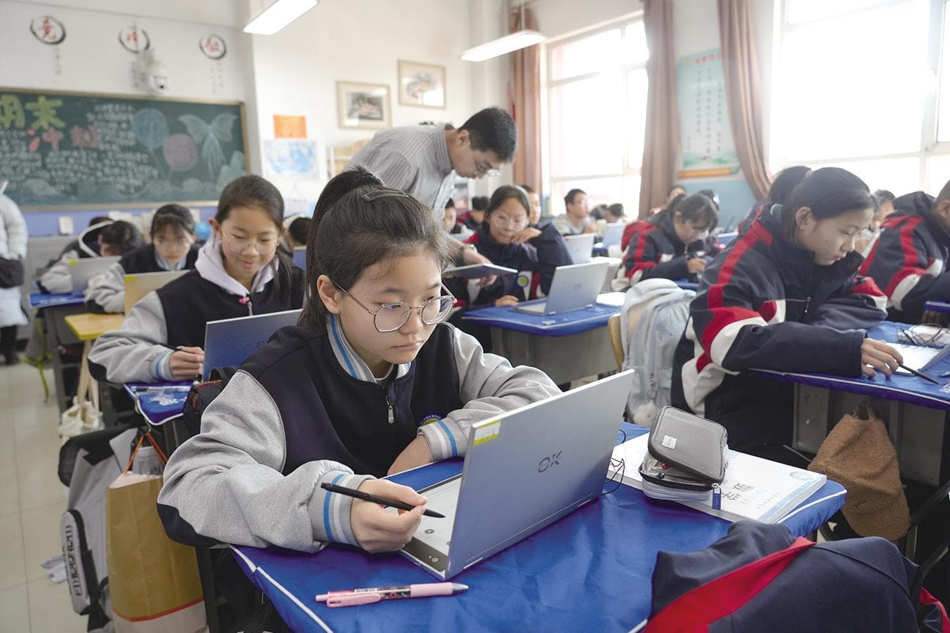 AI进校园 可“私人定制”学习方案