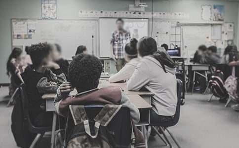 小组讨论在中学政治教学中的有效应用