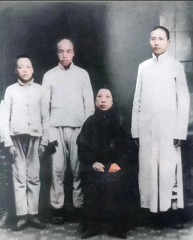 毛主席12张罕见相册，难得一见，尤其是最后一张！