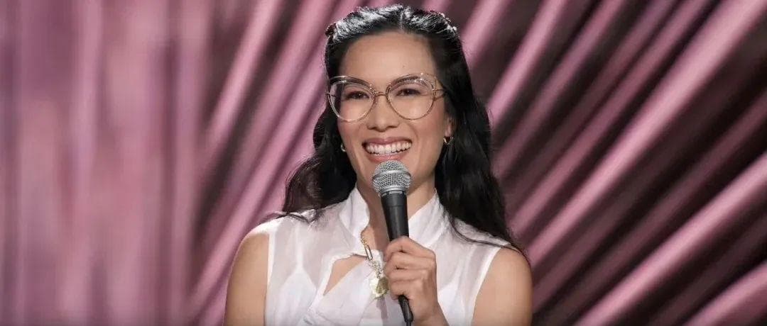 “重口味”喜剧女王归来：中年单亲妈妈的“离婚大冒险”