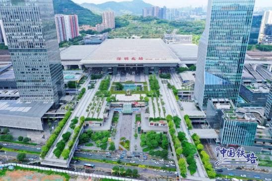 11台20线！“科幻”枢纽深圳北站如同未来之城