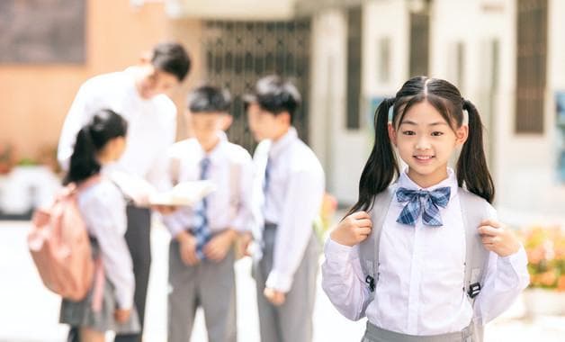 如何写对他人的评价