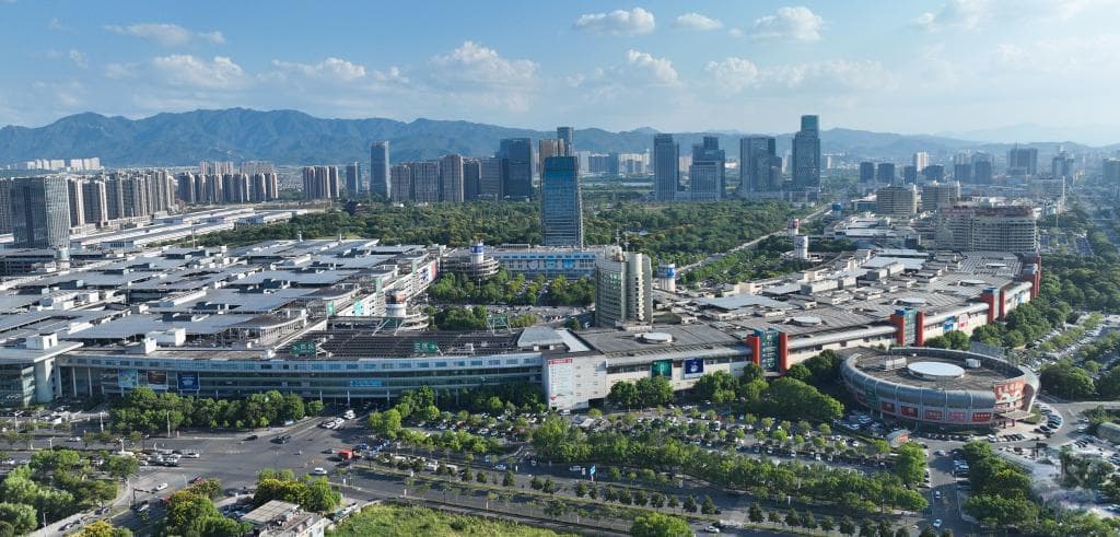 中国经济样本观察·县域样本篇丨义乌：“世界超市”何以“长红”？