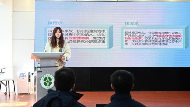 挖掘时政热点、探索传统文化，开学伊始学校这样开展思政课