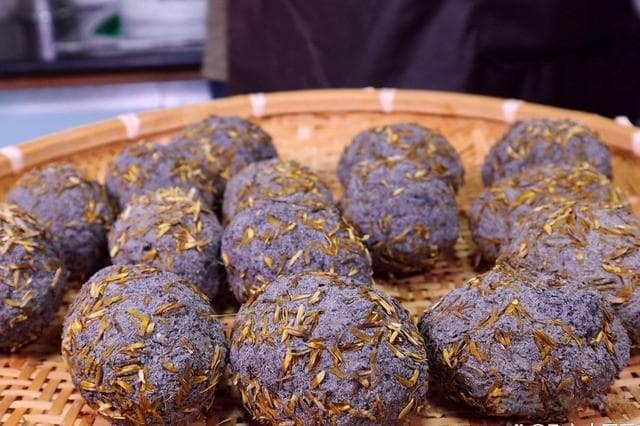 了解皮蛋：制作过程中的秘密与健康养生价值
