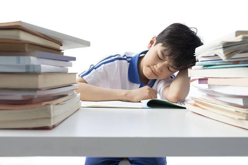 中高考将至 父母该如何帮助孩子应对考前焦虑？心理专家来支招