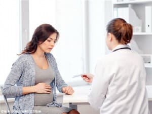 培养孩子自控能力的八个方法，爱玩手机就得这么做