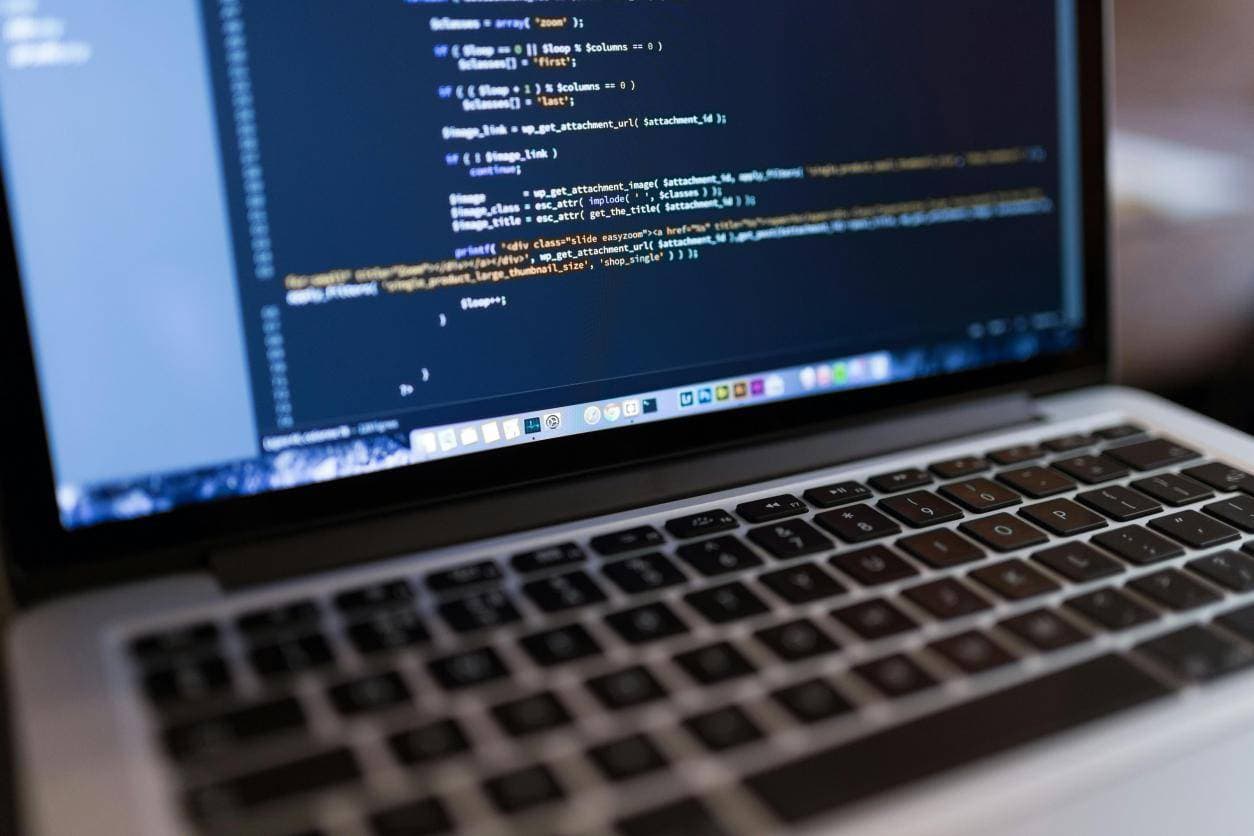 OSPF与EIGRP：动态路由协议的深度比较