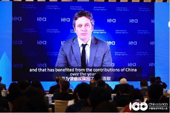 国际能源署提姆·古尔：中国在换电方面处于领先地位，是全球电动汽车市场发展的主力
