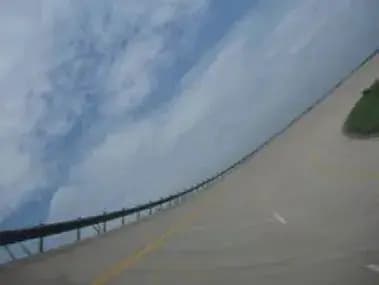 汽车最高车速试验：从道路测试到转鼓试验