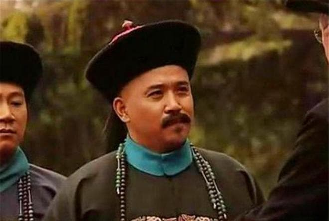 谭嗣同的父亲是湖广总督，为何谭嗣同被杀时，他见死不救？