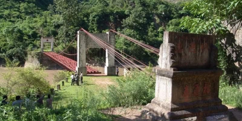 云南保山旅游攻略：自然奇观与民族文化的完美融合