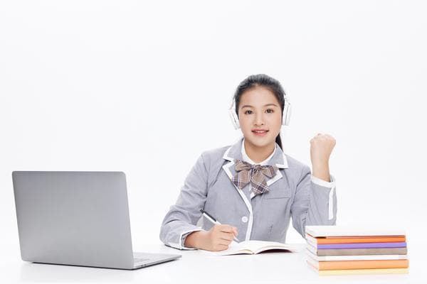 房屋转租违约金问题解析：法律规定的专业人士