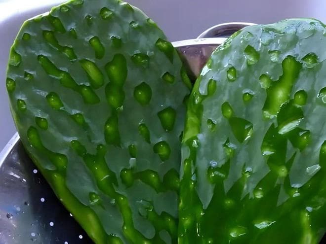 突发急性痛风，用这四个办法消肿止疼！