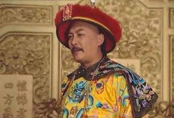 雍正十分器重年羹尧，为何此人死后，年羹尧被赐自裁？