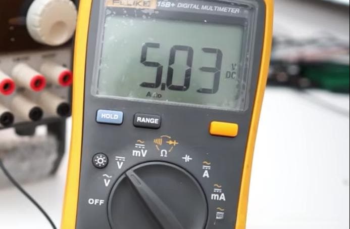 示波器的基本使用方法：从基础操作到突变脉冲测量