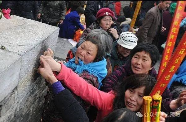 淮阳太昊陵庙会的独特民俗符号