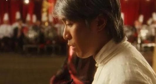扎心真相：白头发，可能是身体给你的警报