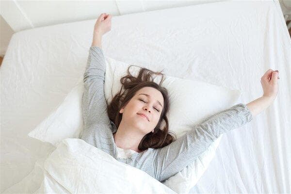 脑子里总是胡思乱想睡不着怎么办