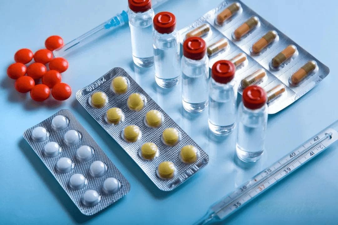 怀孕到底能不能吃药？孕期用药指南来了：9个原则+5大误区+7种常见症全总结！