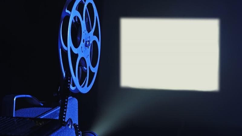 落实“分类分层审核”、规范传播秩序……相关通知印发一年来微短剧行业发展成效如何？