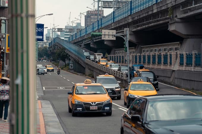 英语对话练习精选内容整理：乘坐出租车