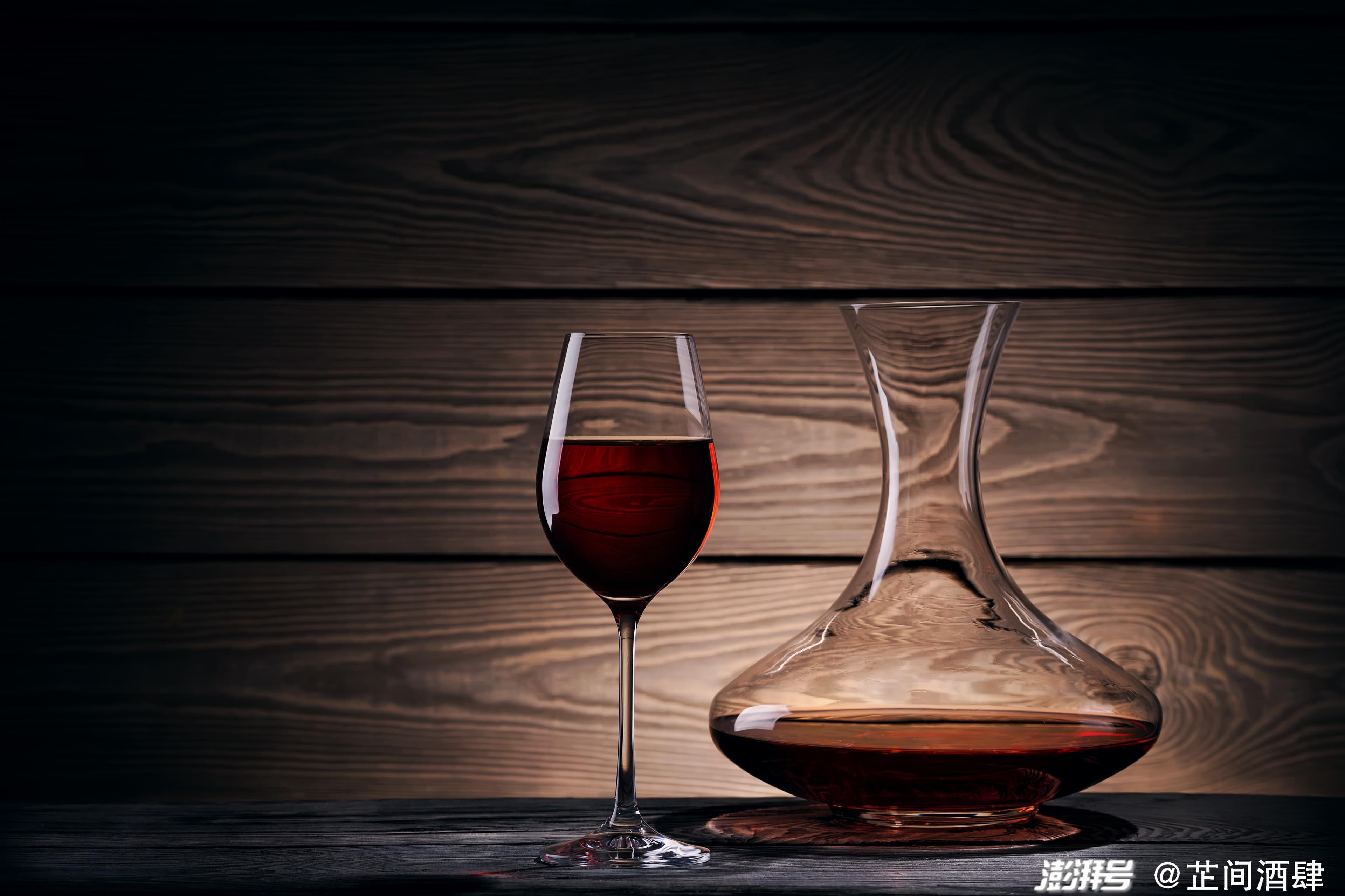 葡萄酒醒酒指南，让你成为品酒达人
